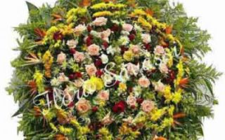 Coroa de flores em Congonhas MG Nossa Senhora da Conceição